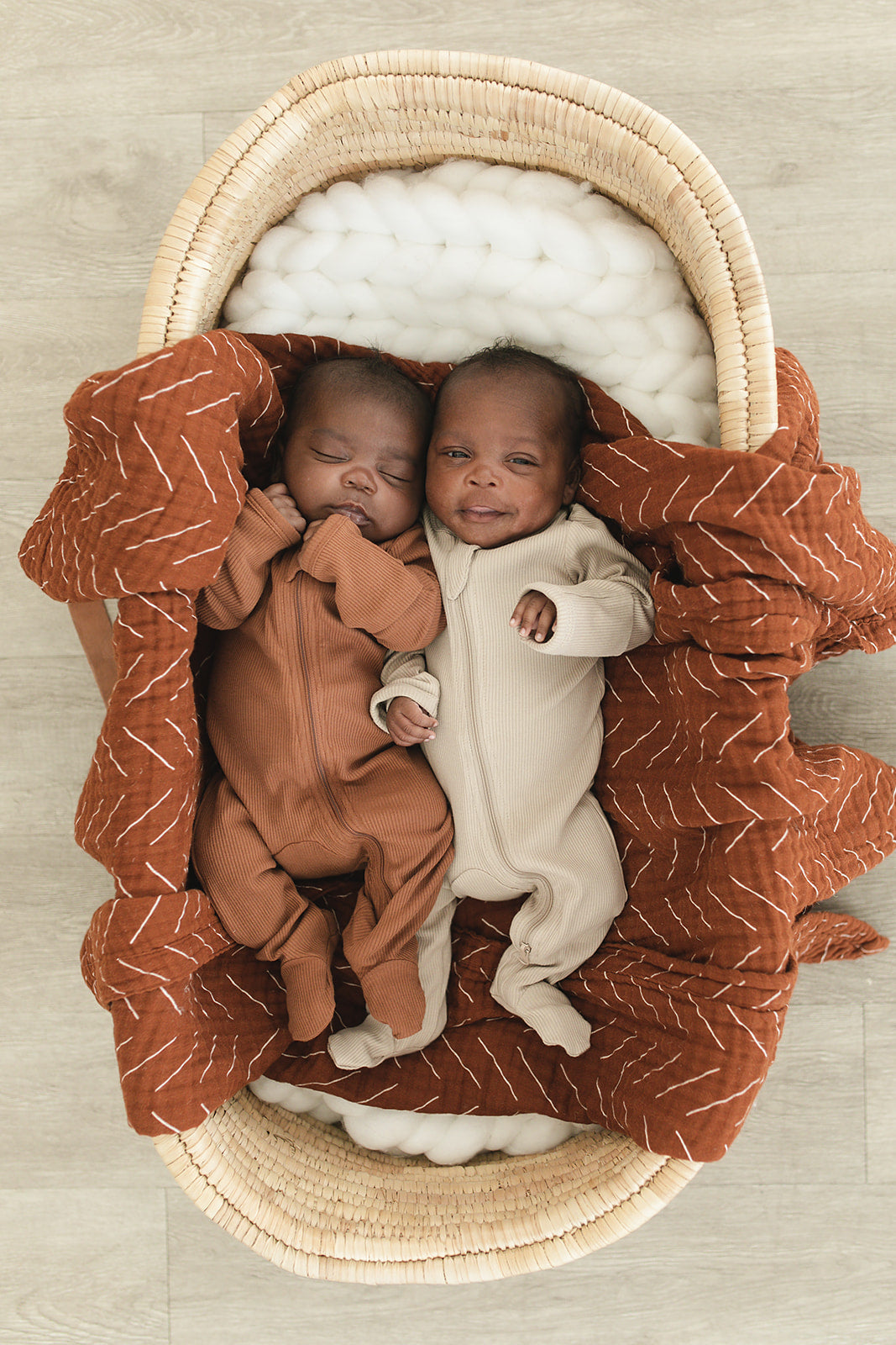 Vanilla Organic Cotton Ribbed Zipper - HoneyBug