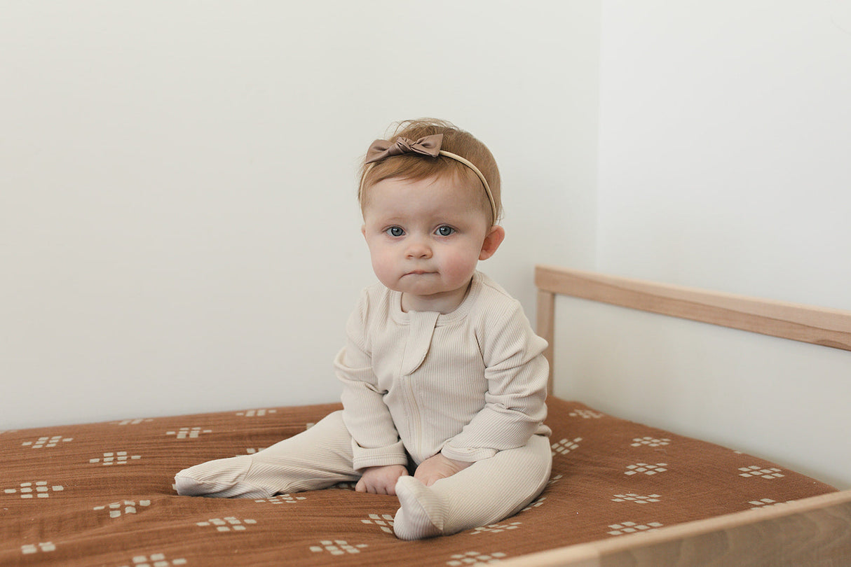 Vanilla Organic Cotton Ribbed Zipper - HoneyBug