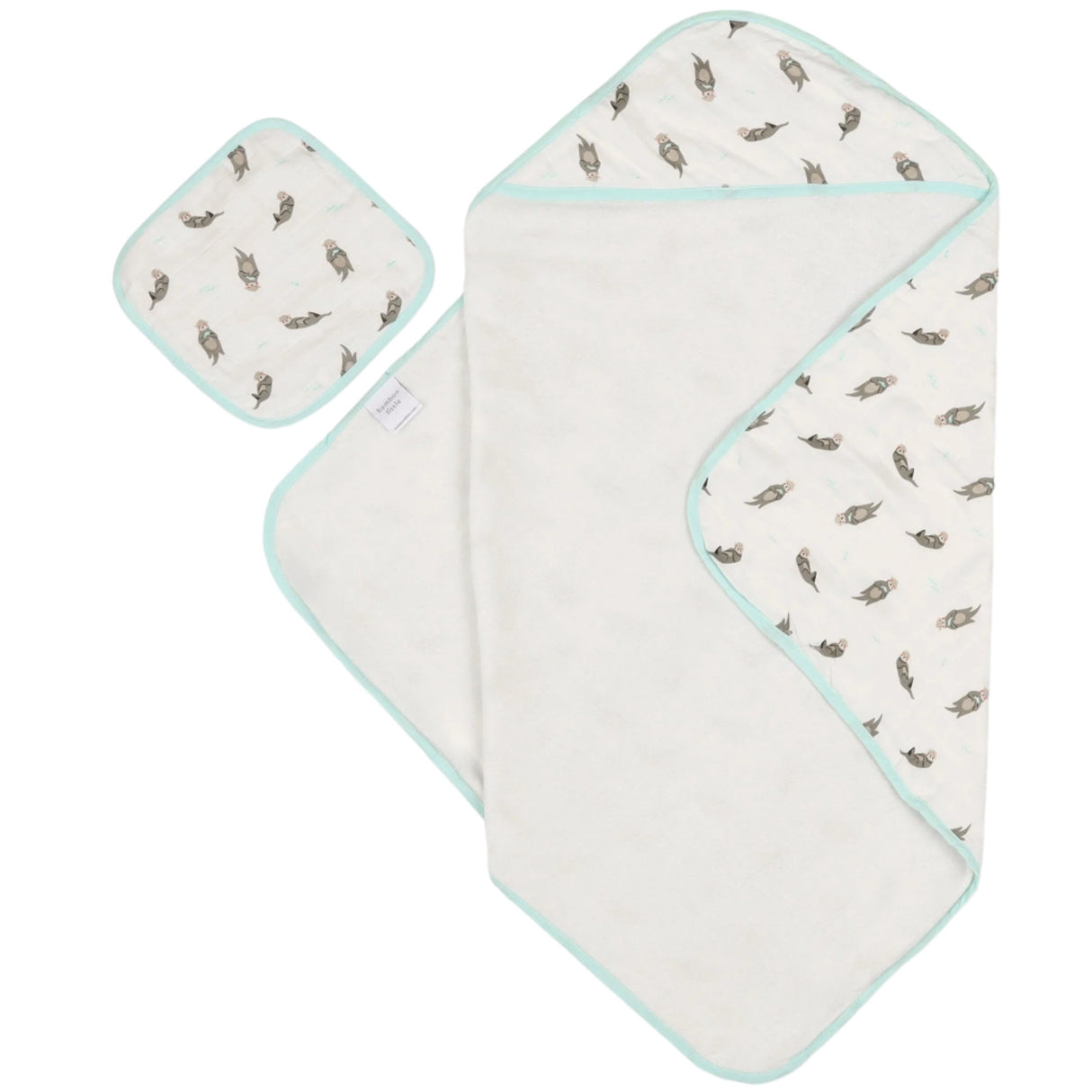Otter Hooded Towel Set - HoneyBug