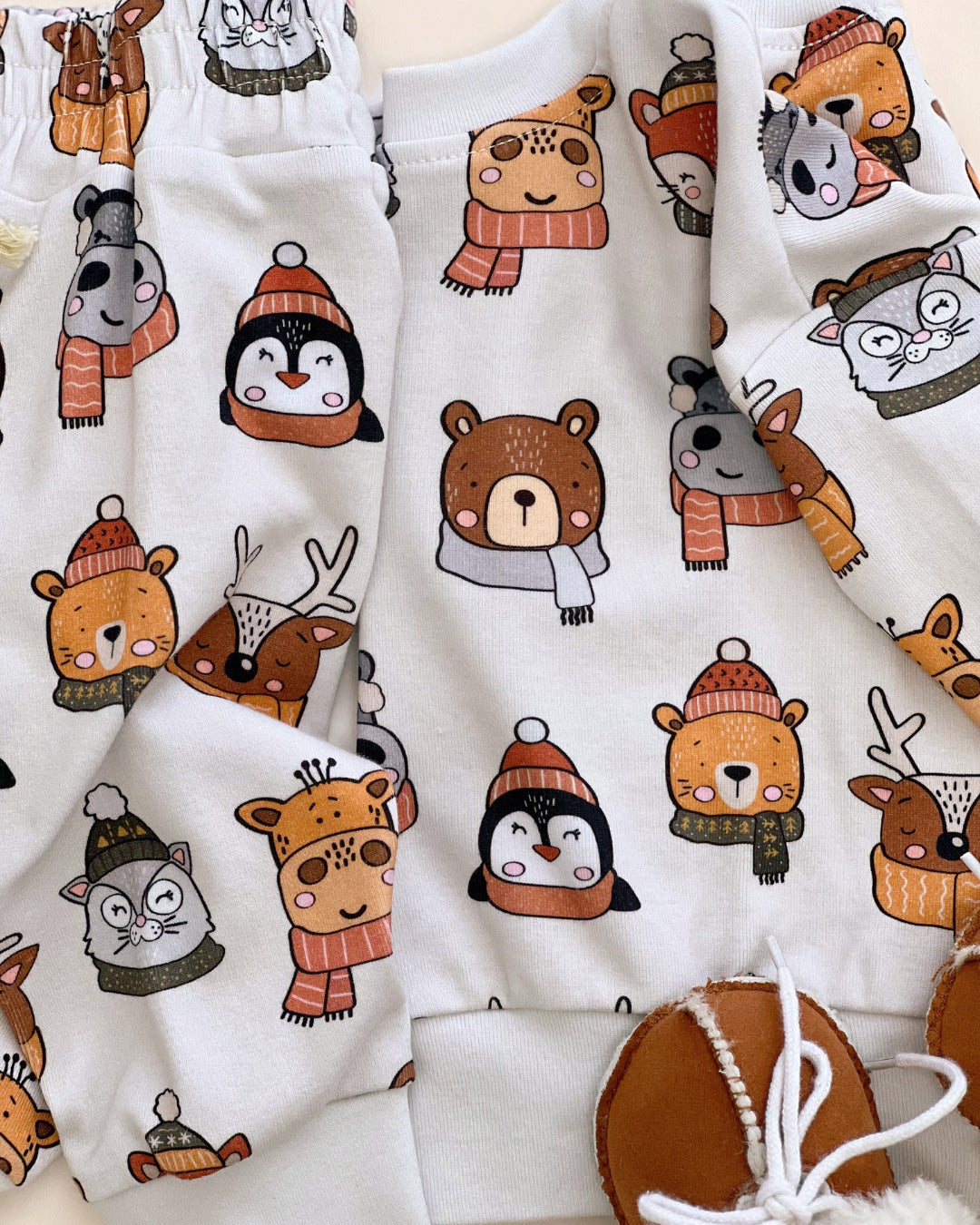 Jogger Set | Cozy Pals - HoneyBug