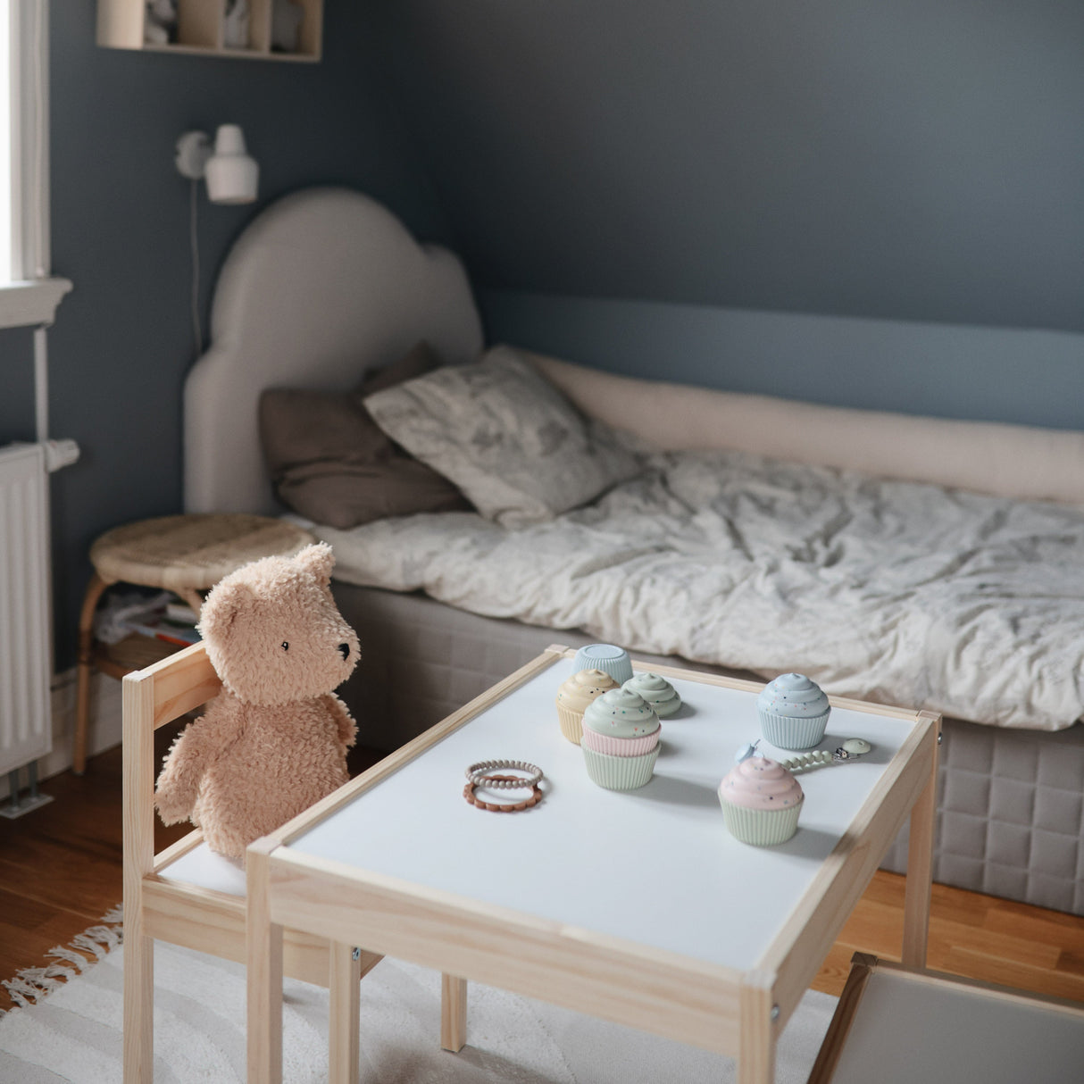 Pearl Teether Bracelet - HoneyBug