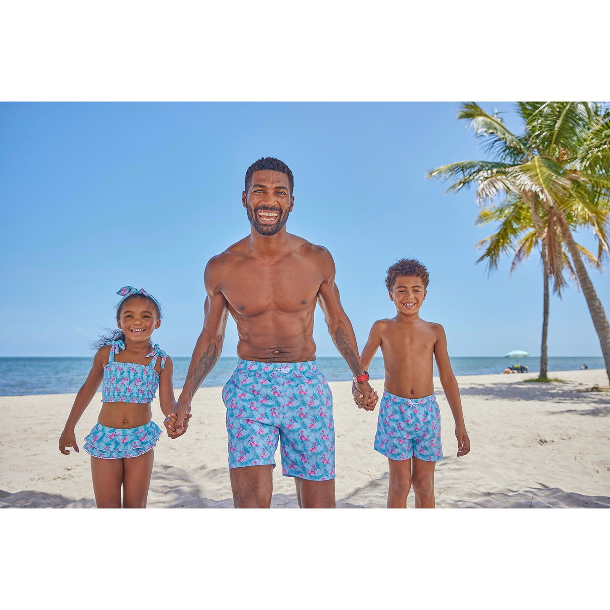 Playa Flamingo Men's Trunks - HoneyBug