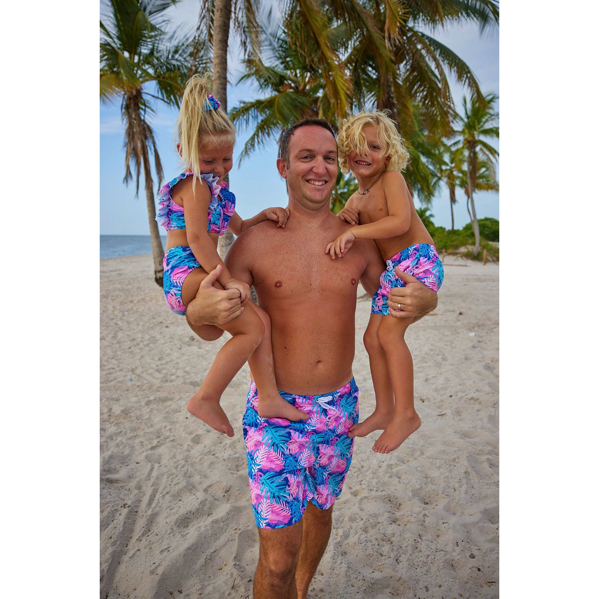 Dune Digs Men's Trunks - HoneyBug