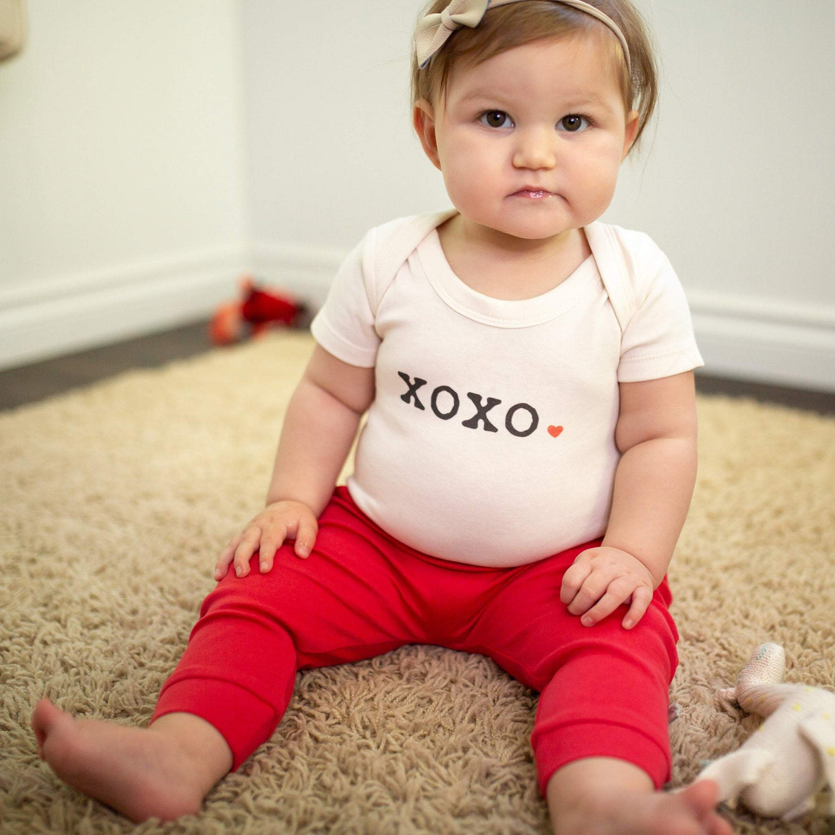 graphic bodysuit | xoxo - HoneyBug