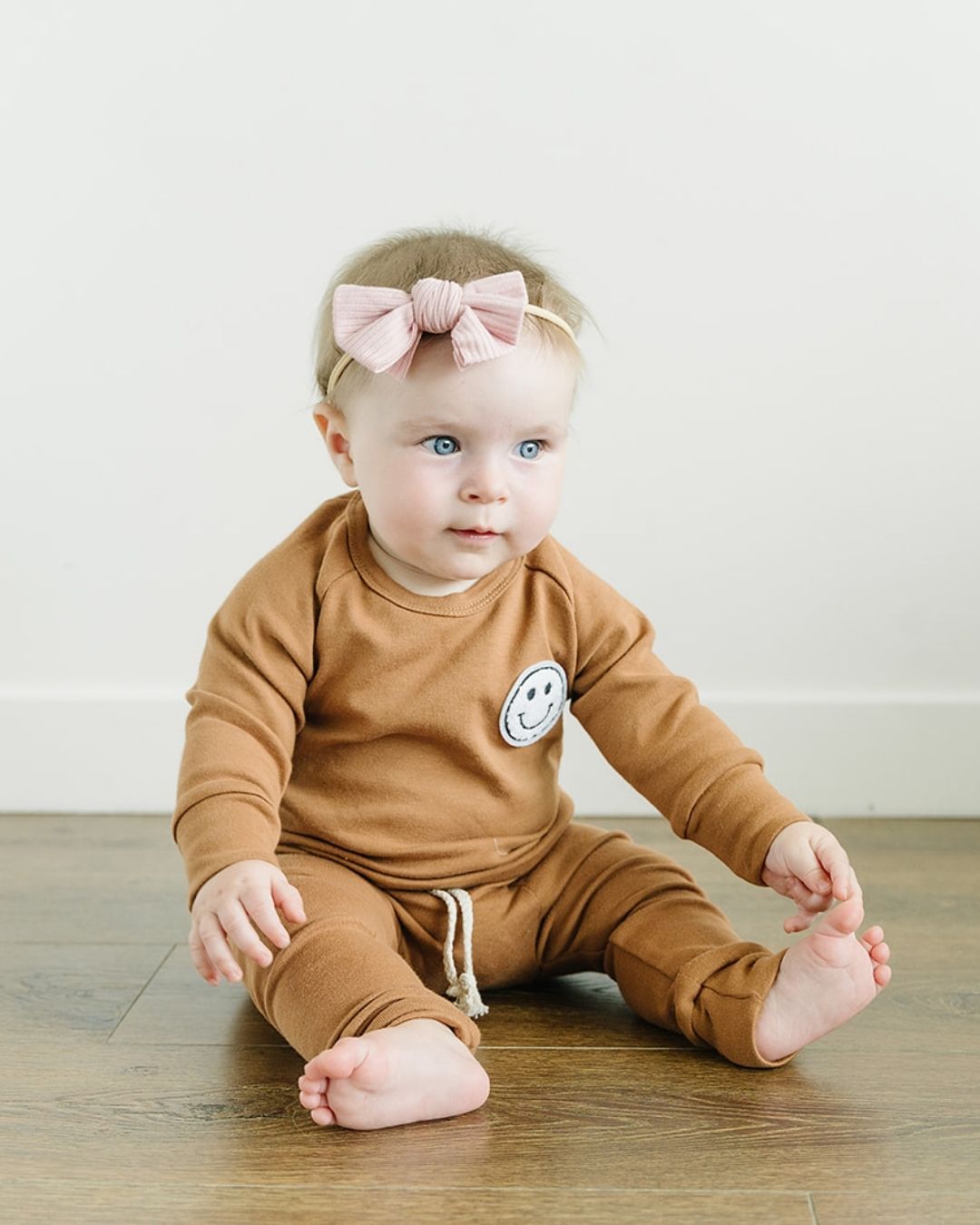 Lounge Set | Smiley Brown - HoneyBug