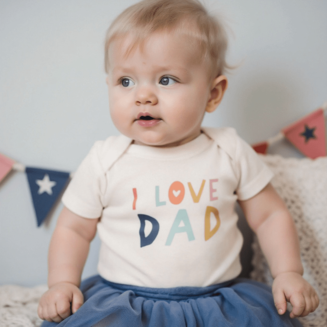 graphic tee | love dad - HoneyBug