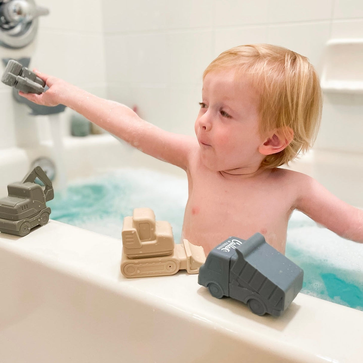 Grant’s Truck Bath Toys