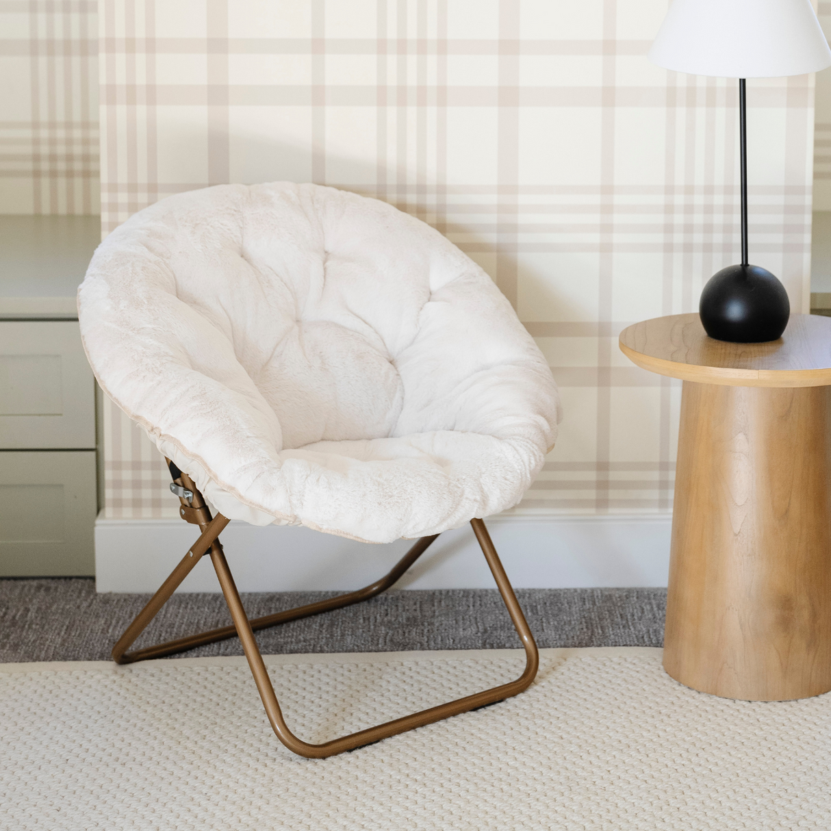 SAUCER CHAIR