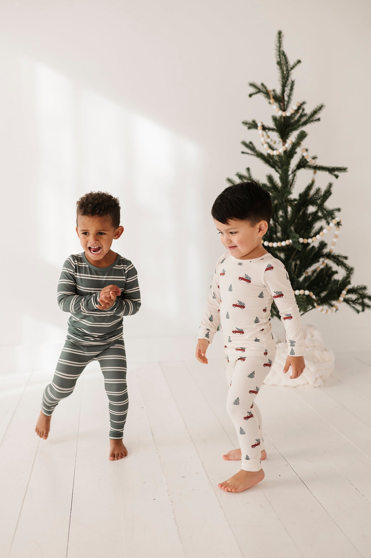 Lounge Set - HoneyBug