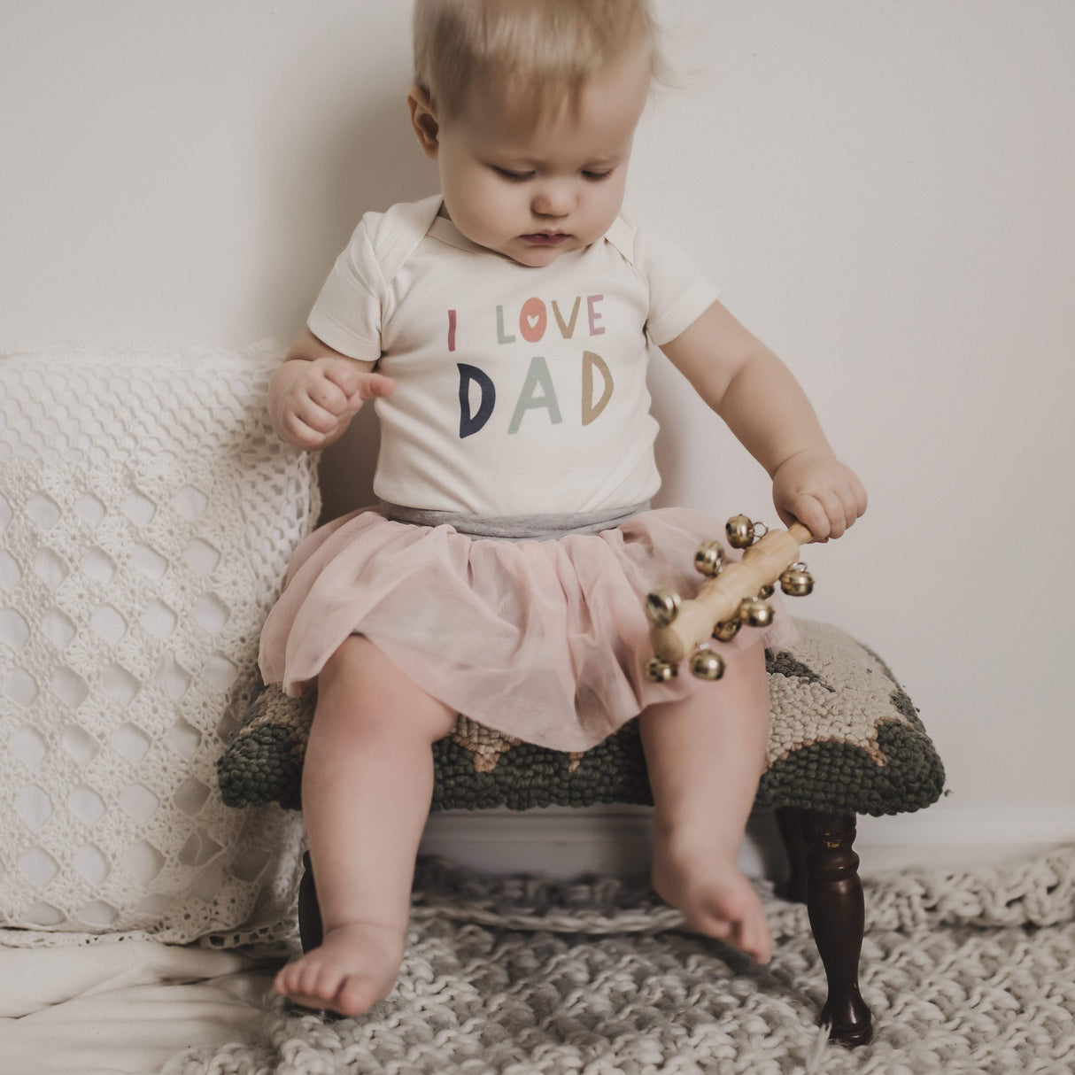 graphic bodysuit | love dad - HoneyBug