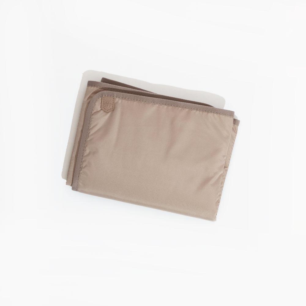 Fig Classic Diaper Bag II - HoneyBug