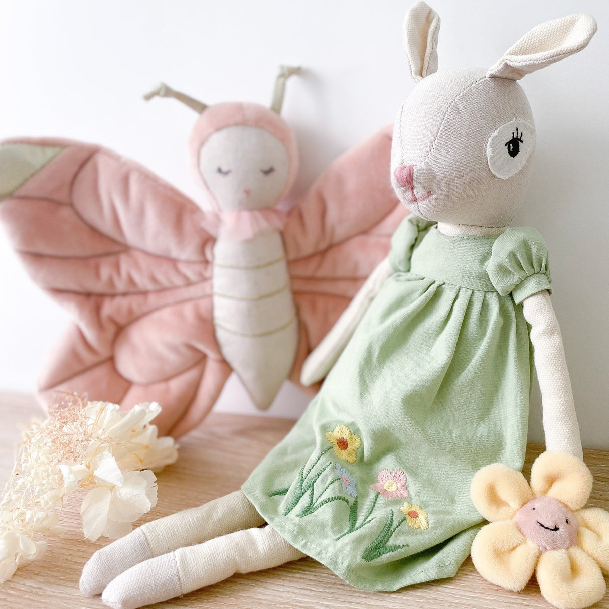 Buttercup Doe - HoneyBug