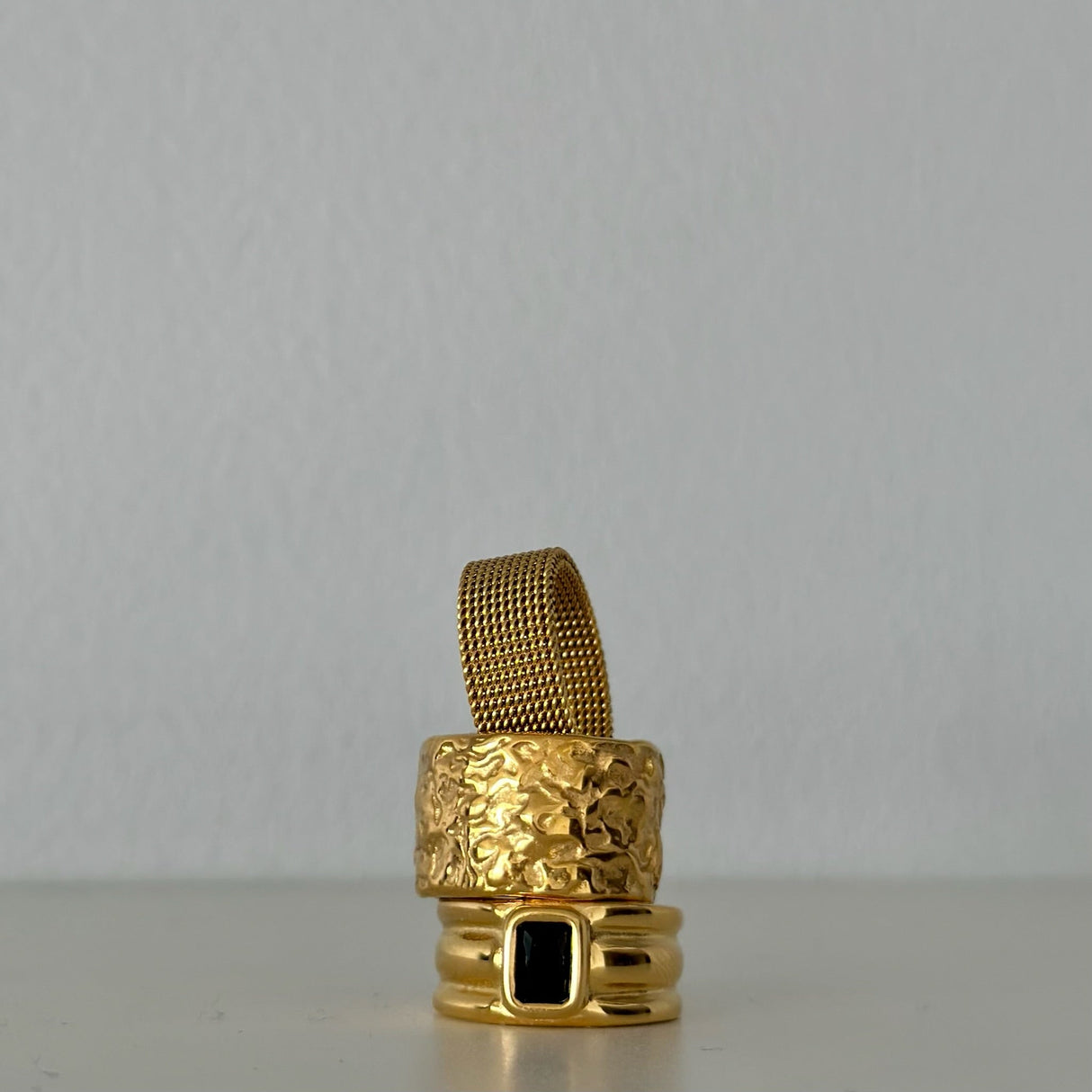 Etta Mesh Ring - HoneyBug
