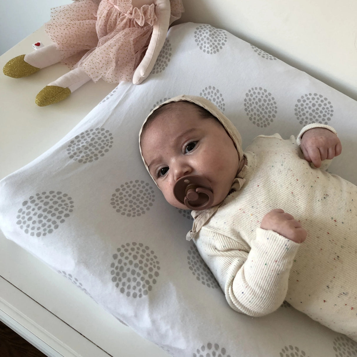 Changing Pad Cover | Cradle Sheet Set - Grey Dottie - HoneyBug