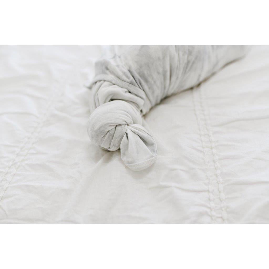 Snuggle Swaddle - Gray Marble - HoneyBug