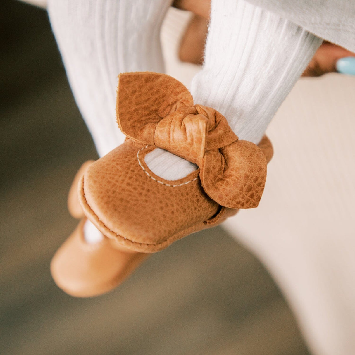 Zion Knotted Bow Baby Shoe - HoneyBug