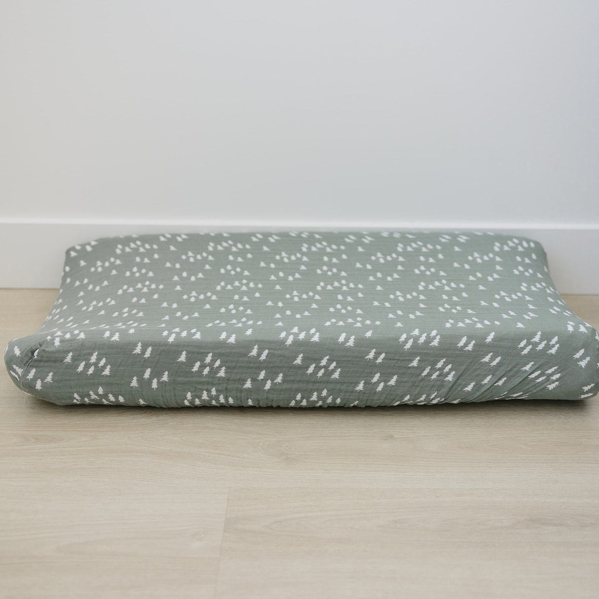 Pines Muslin Changing Pad Cover - HoneyBug