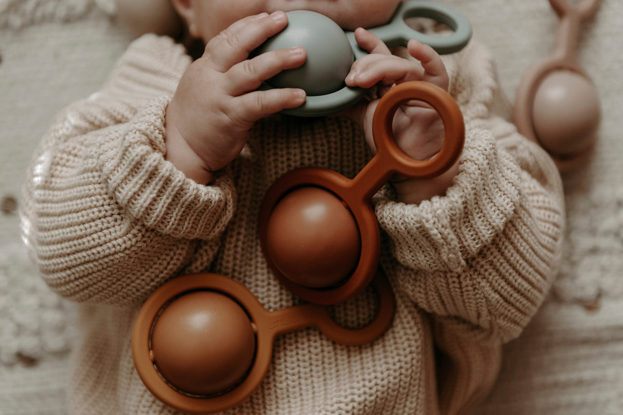 Rattle Toy - Ora | Brick - HoneyBug