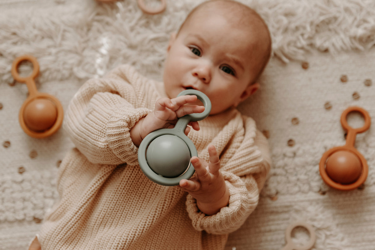 Rattle Toy - Ora | Peony - HoneyBug