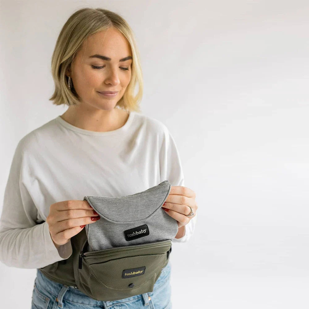The Tushbaby Hip Carrier - HoneyBug
