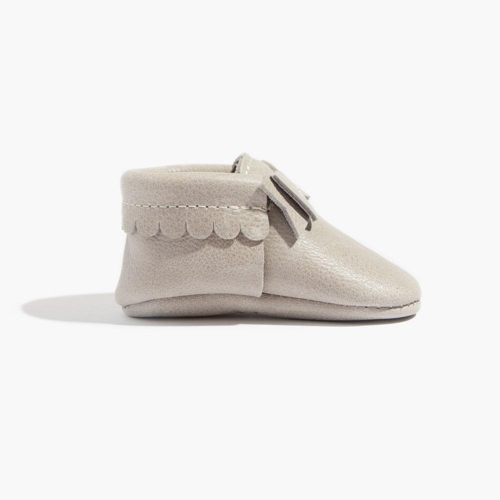 Salt Flats Bow Baby Shoe - HoneyBug