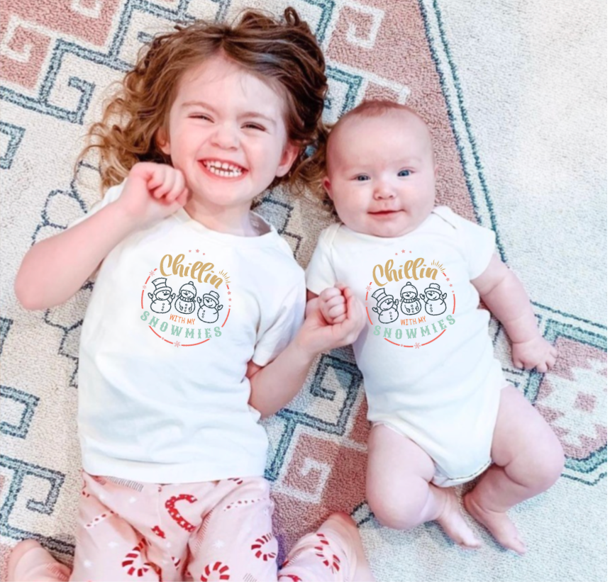 graphic bodysuit | chillin with my snowmies - HoneyBug