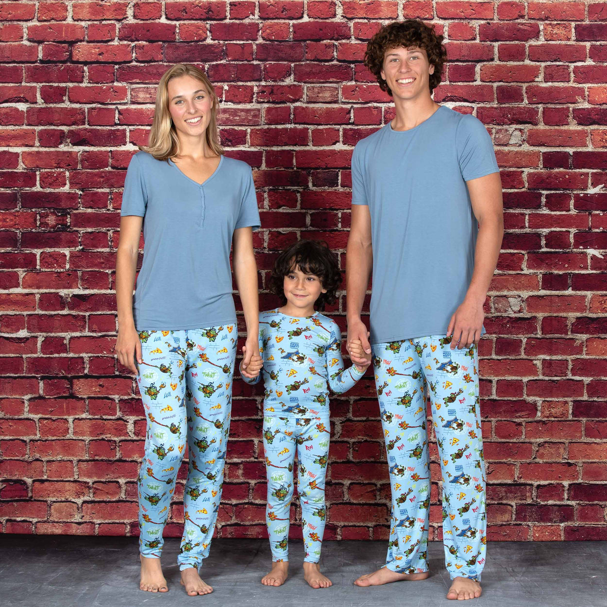 Teenage Mutant Ninja Turtles: Mutant Mayhem Movie Bamboo Women's Pajama Set - HoneyBug