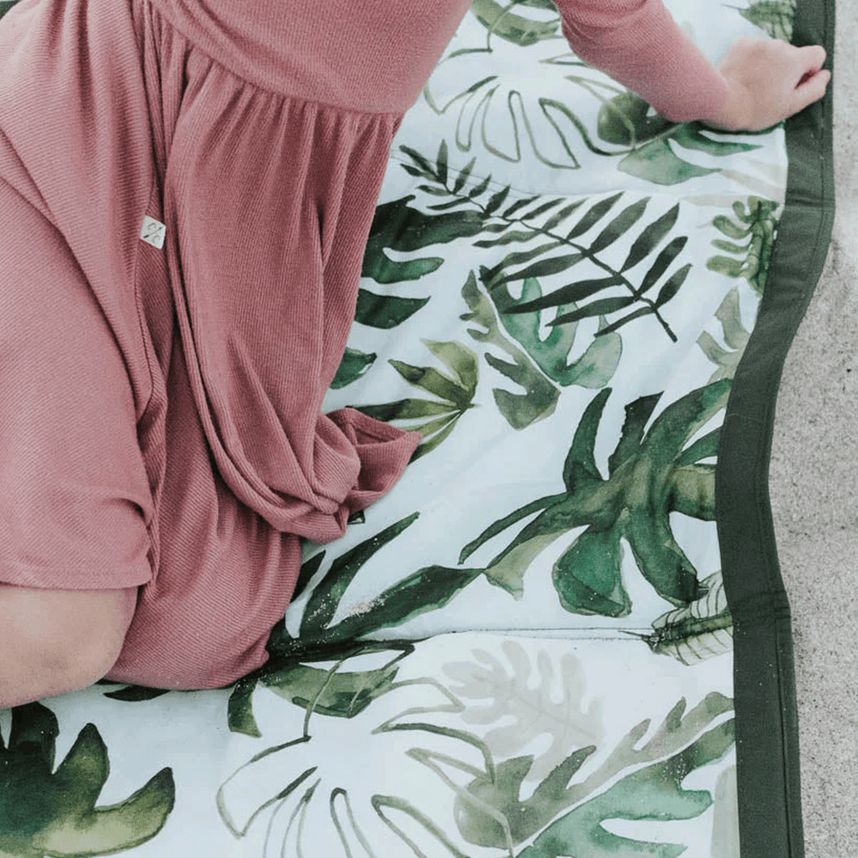 Outdoor Blanket - Tropical Leaf - HoneyBug