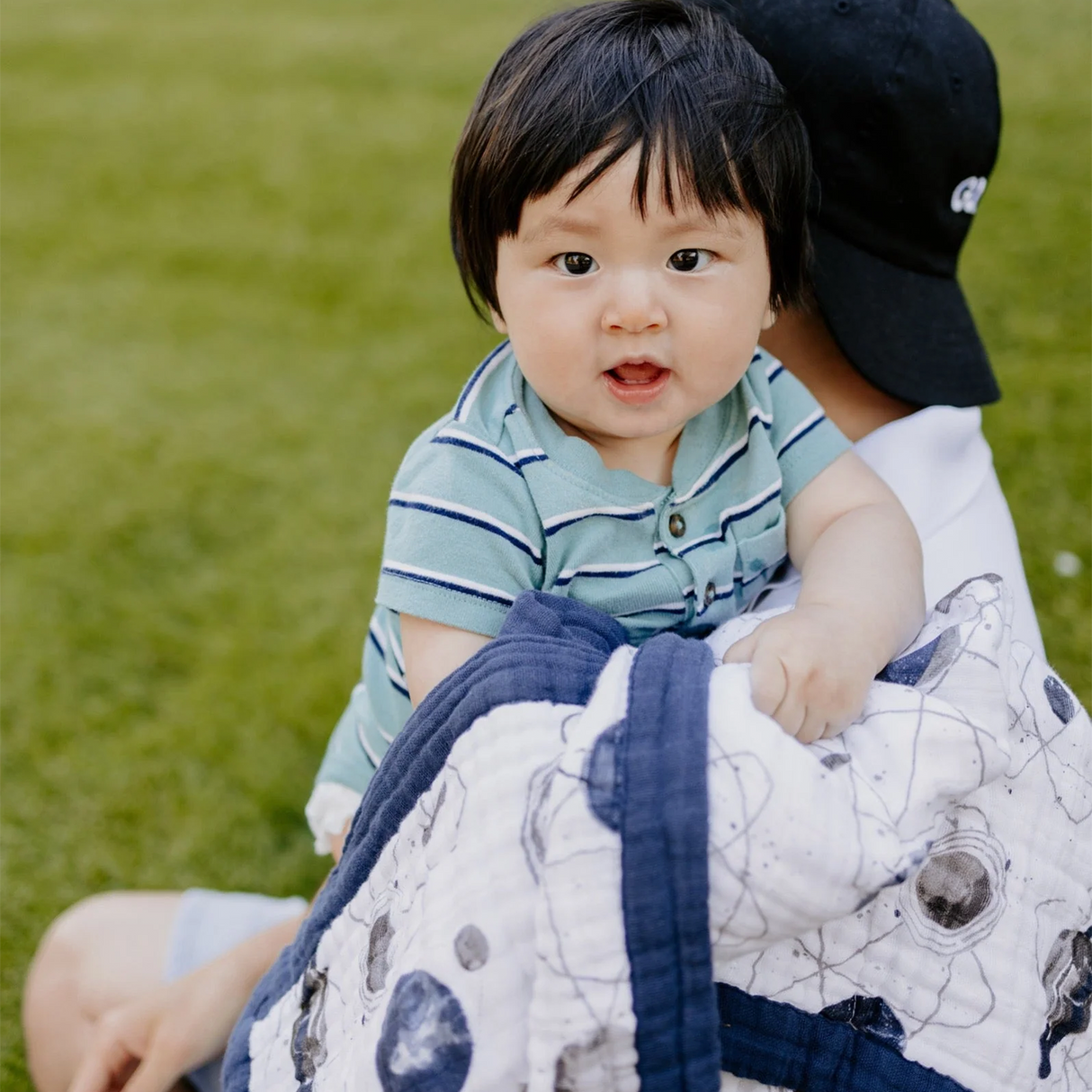 Cotton Muslin Baby Quilt - Planetary - HoneyBug