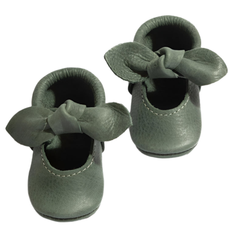 Uinta Knotted Bow Baby Shoe - HoneyBug