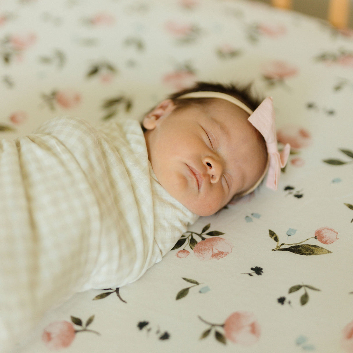 Stretch Knit Crib Sheet - Watercolor Rose - HoneyBug