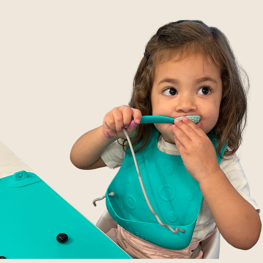 Stop-Drop Travel Bib+ Tethers - HoneyBug