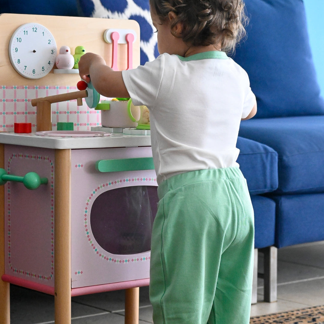 100% Peruvian Pima Cotton White with Grass Green Short Sleeve Snap Bodysuit - HoneyBug