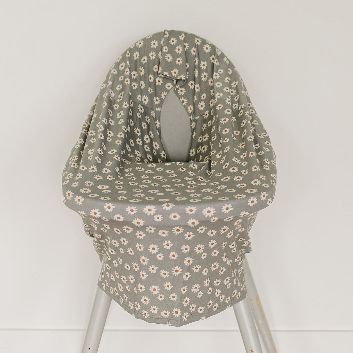 Light Green Daisy Bamboo Multi-Use Cover - HoneyBug