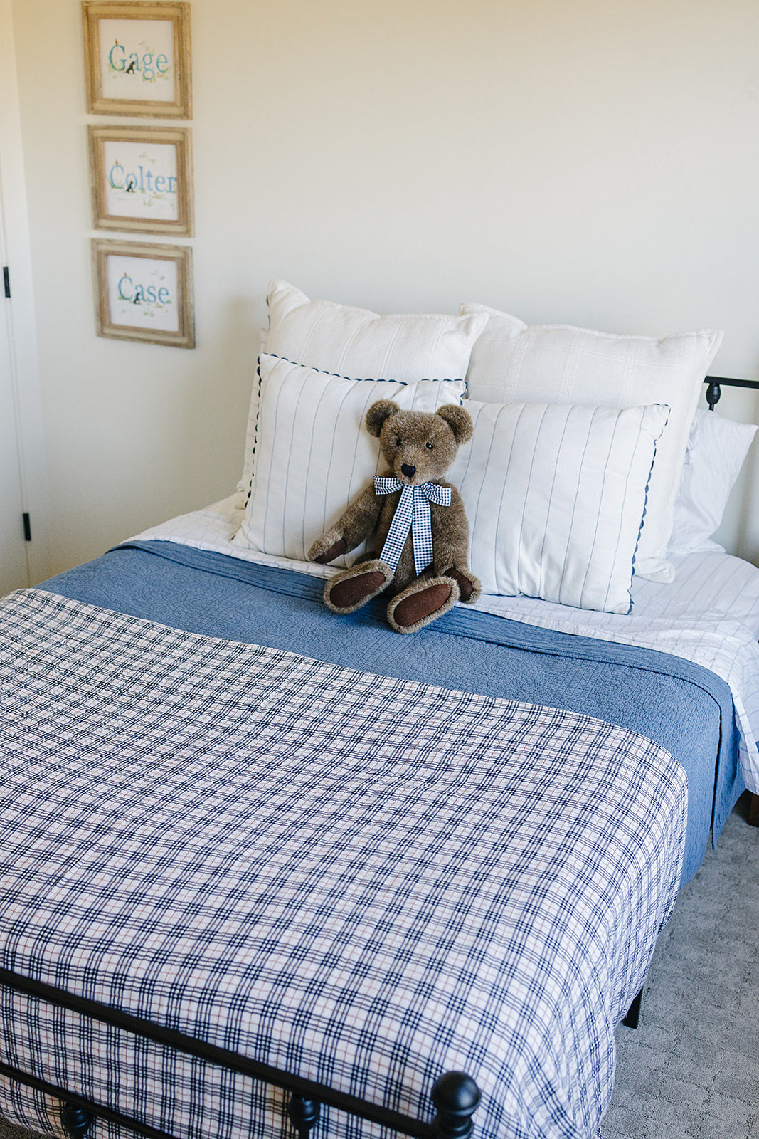 Vintage Plaid + Navy Plaid Twin Muslin Quilt - HoneyBug