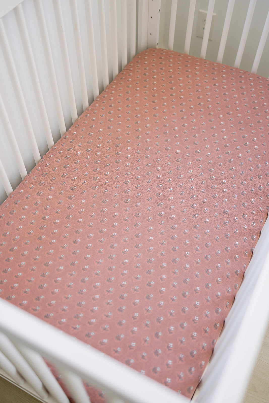 Vintage Pink Floral Muslin Crib Sheet - HoneyBug