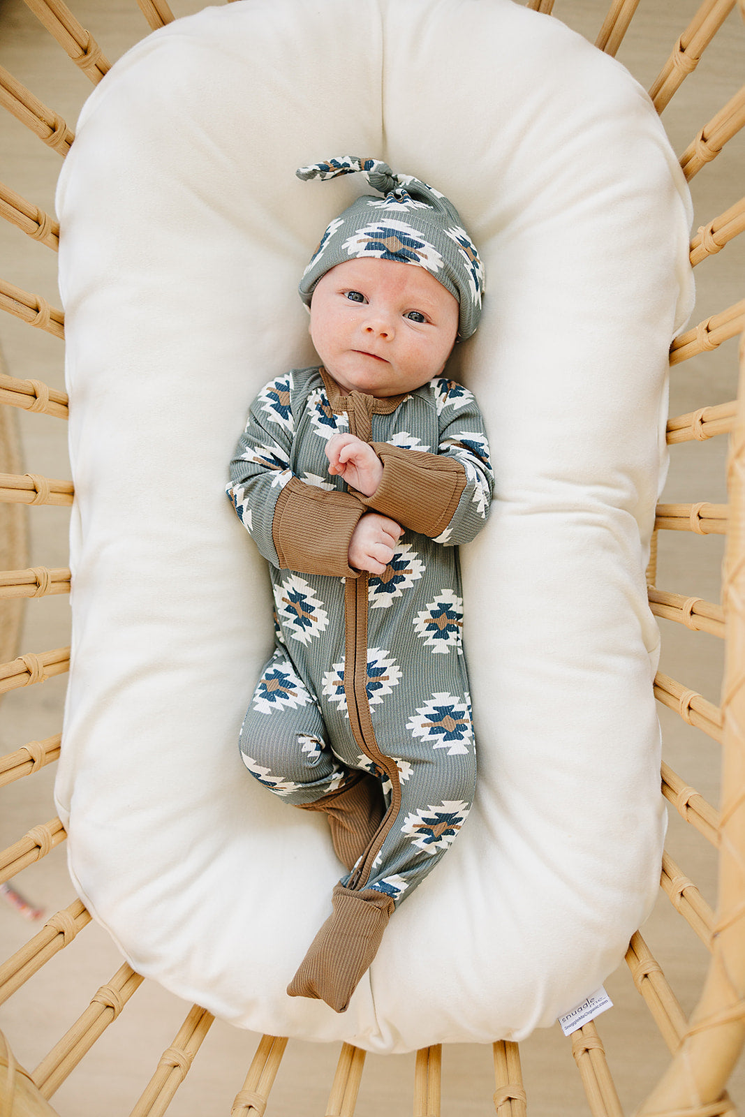 Southwest Aztec Ribbed Bamboo Zipper - HoneyBug