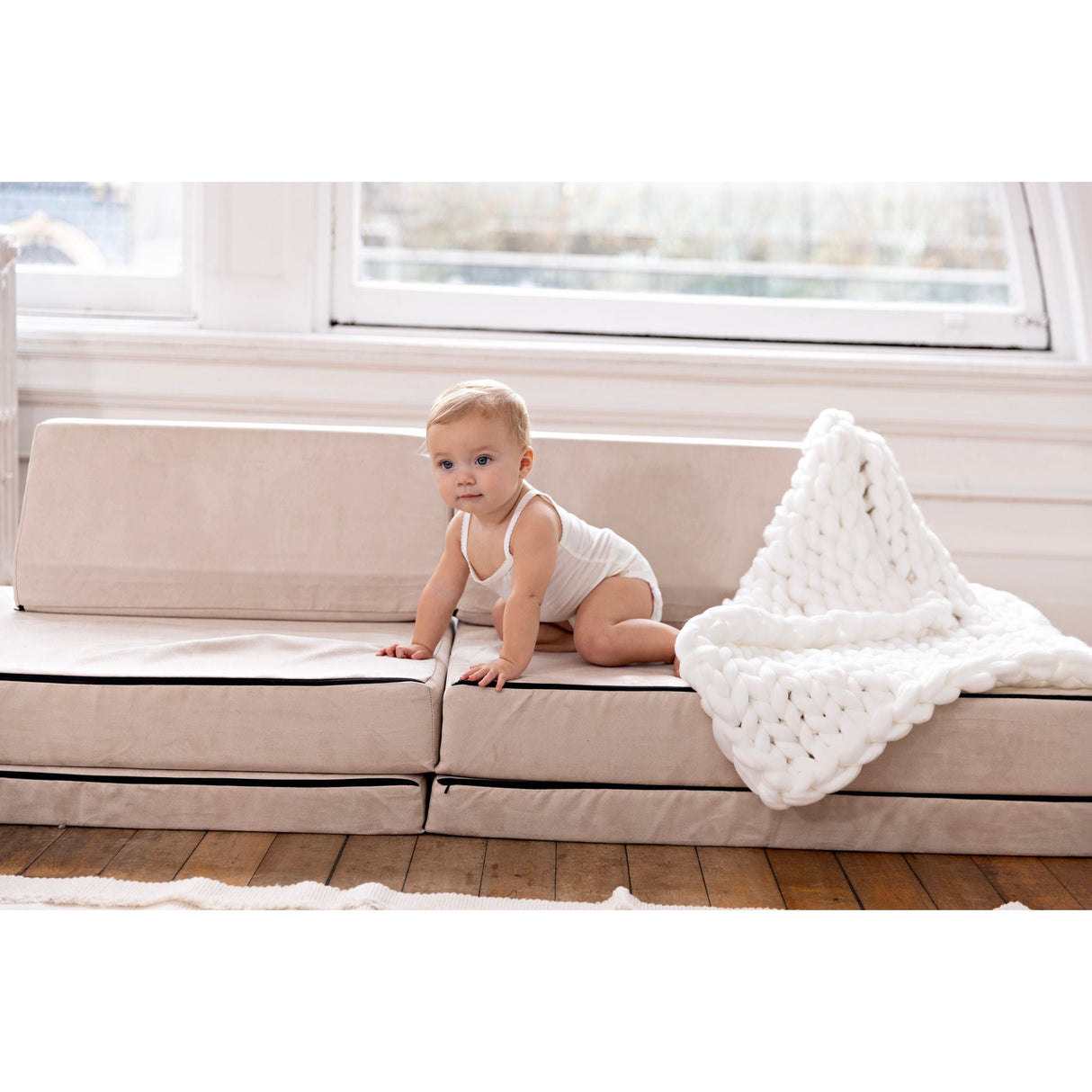 Basic White, Girl (Three Pack) - HoneyBug