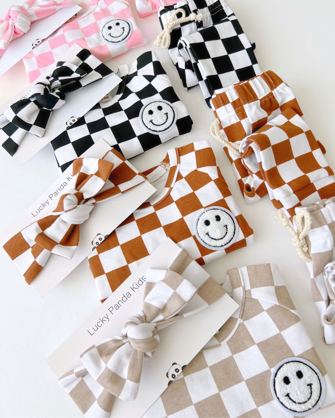 Checkered Smiley Lounge Set | Pink - HoneyBug