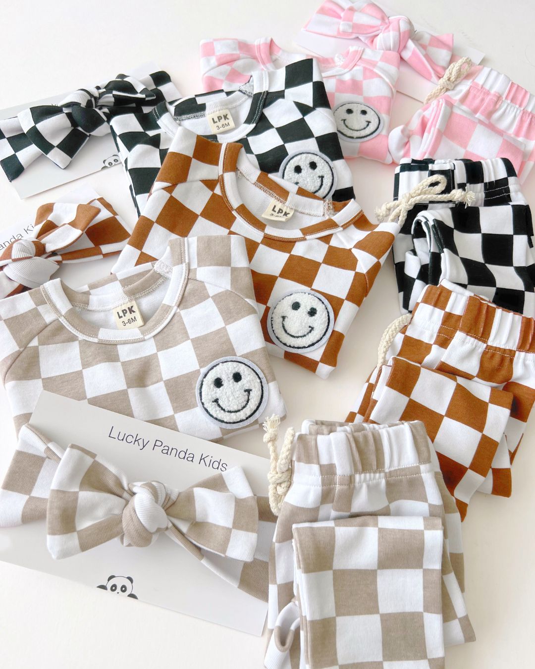 Checkered Smiley Lounge Set | Pink - HoneyBug