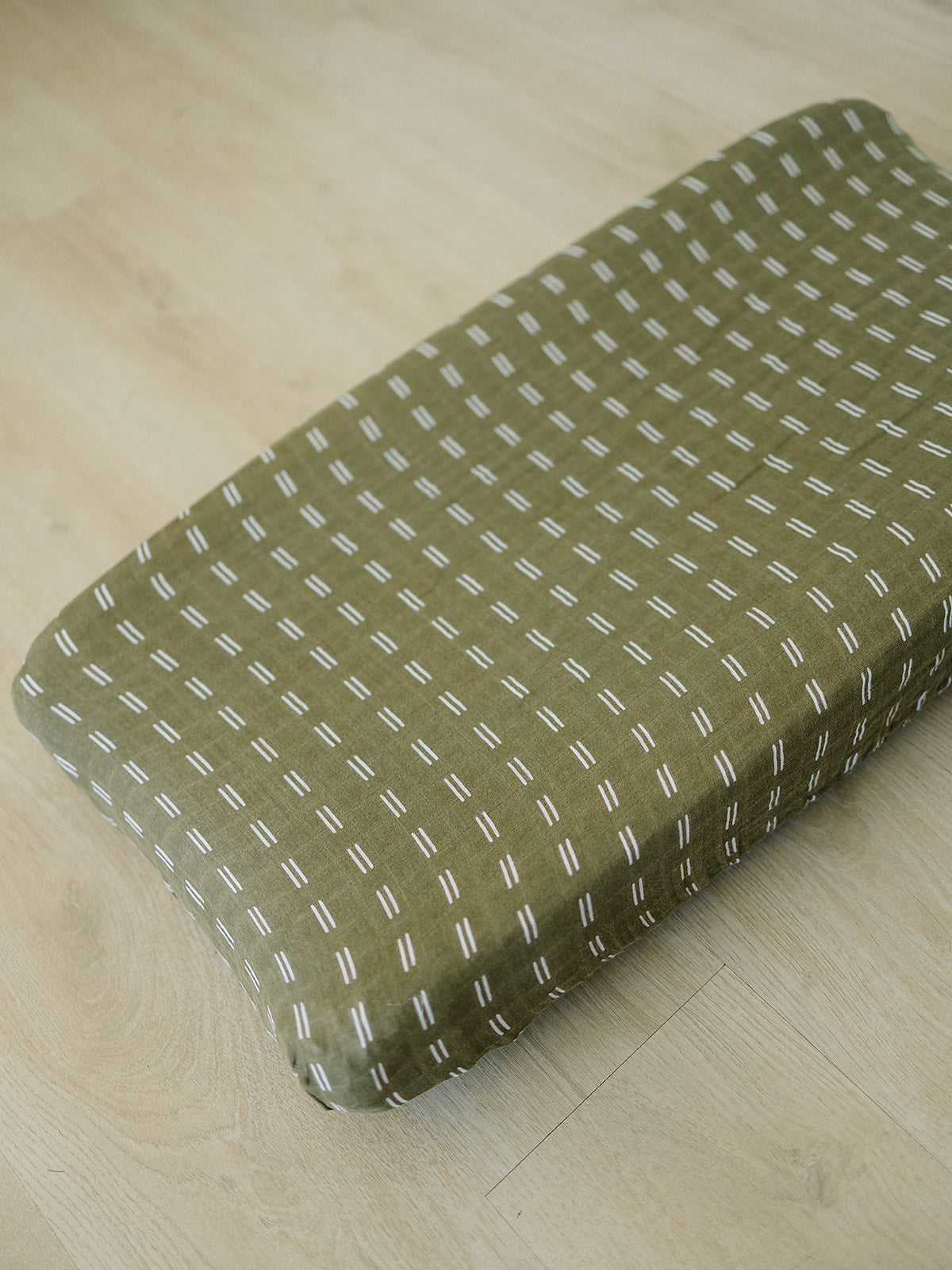 Olive Strokes Muslin Changing Pad Cover - HoneyBug