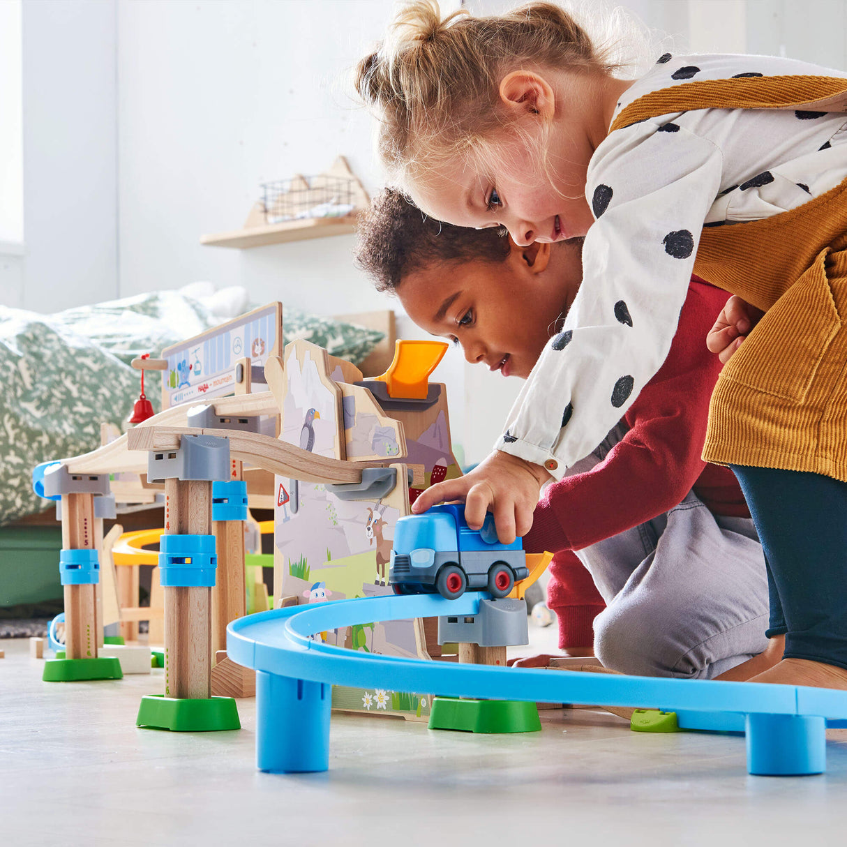 Kullerbu Mountain Adventure Track Set - HoneyBug