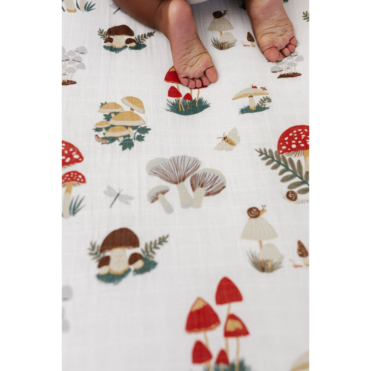 Mushroom Crib Sheet - HoneyBug