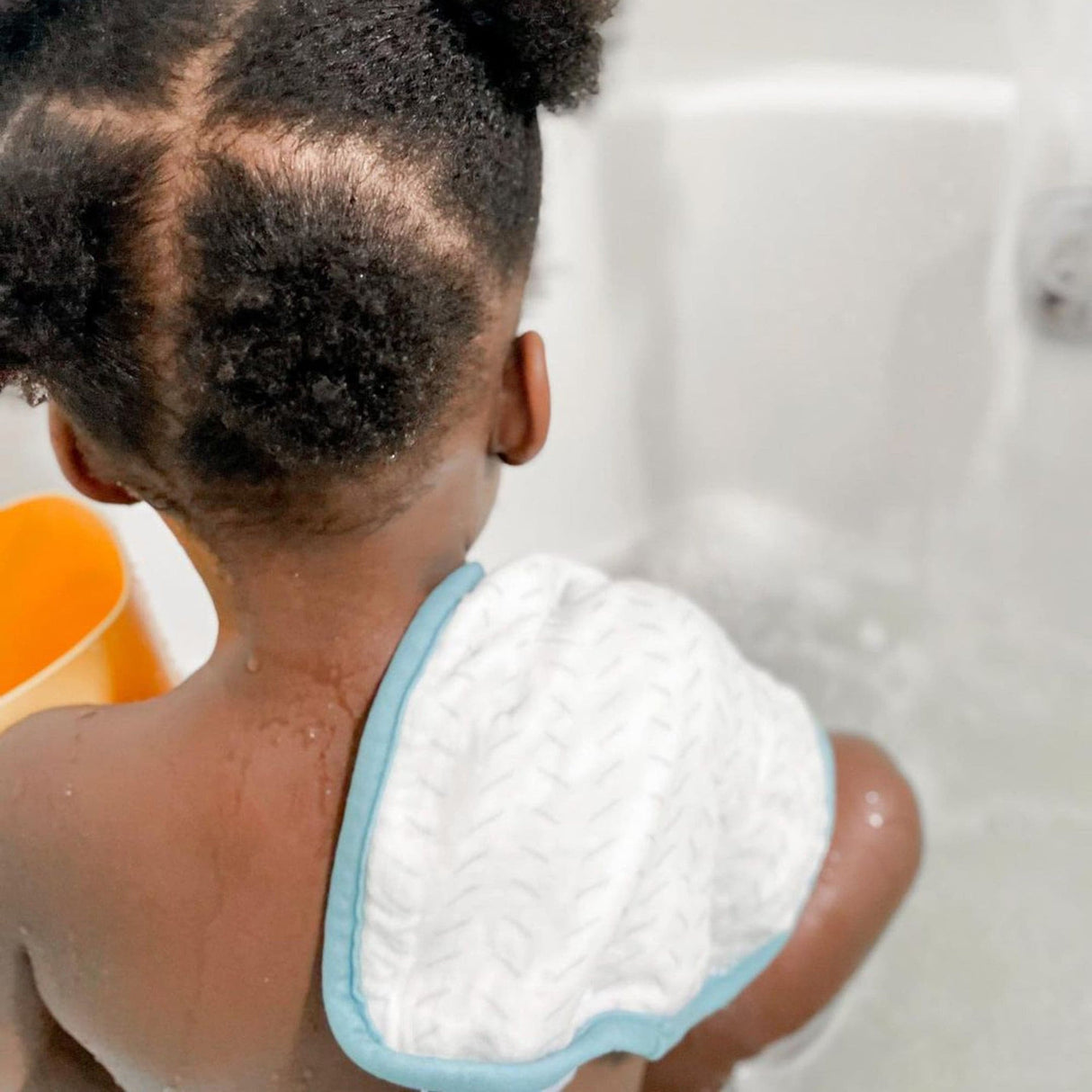 Sage Dash Hooded Towel Set - HoneyBug