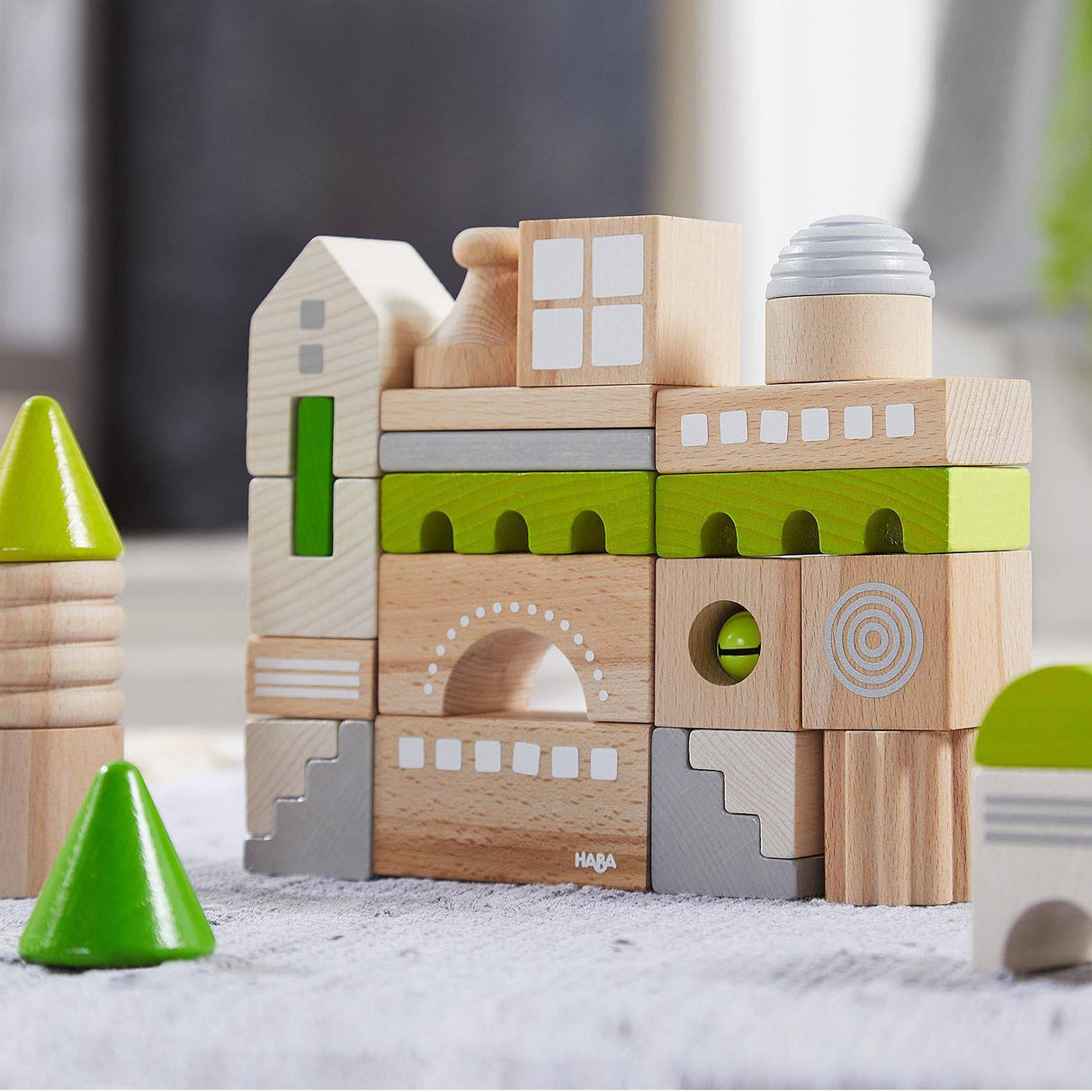Coburg 28 Piece Wooden Building Blocks - HoneyBug