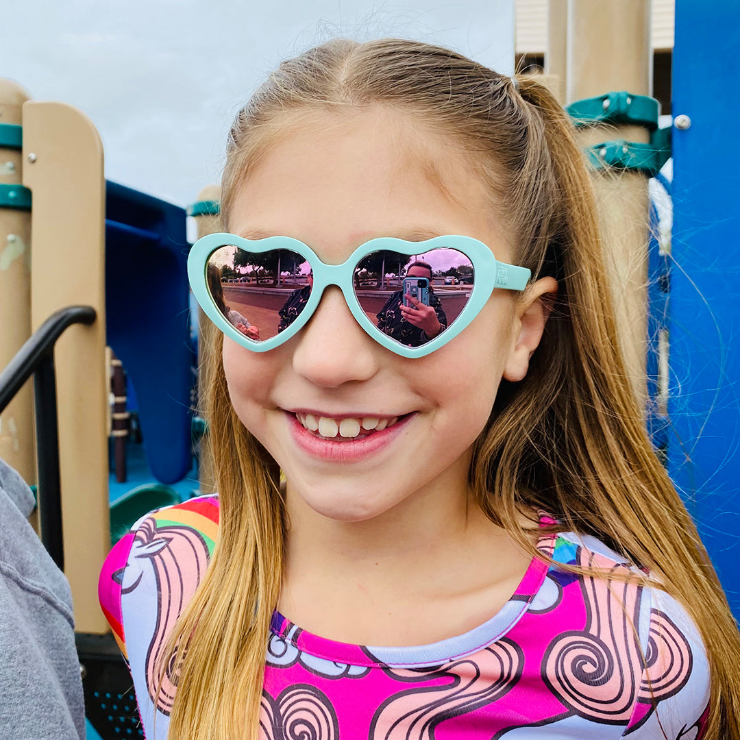 Splash Hearts | Junior - HoneyBug