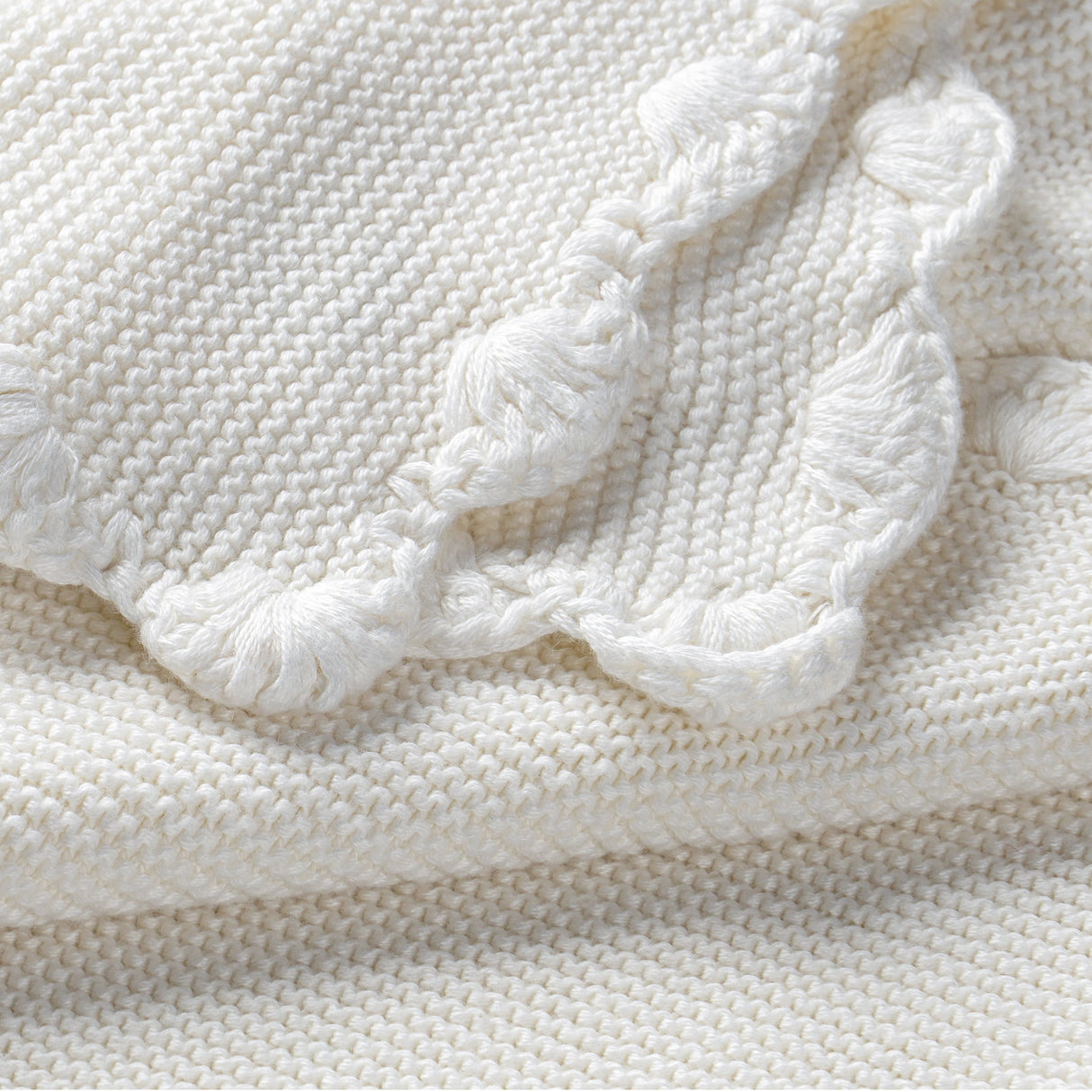 Organic Cotton Scalloped Baby Blanket - Ivory