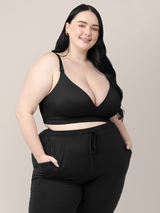 Minimalist Hands-Free Pumping & Nursing Plunge Bra | Black - HoneyBug 