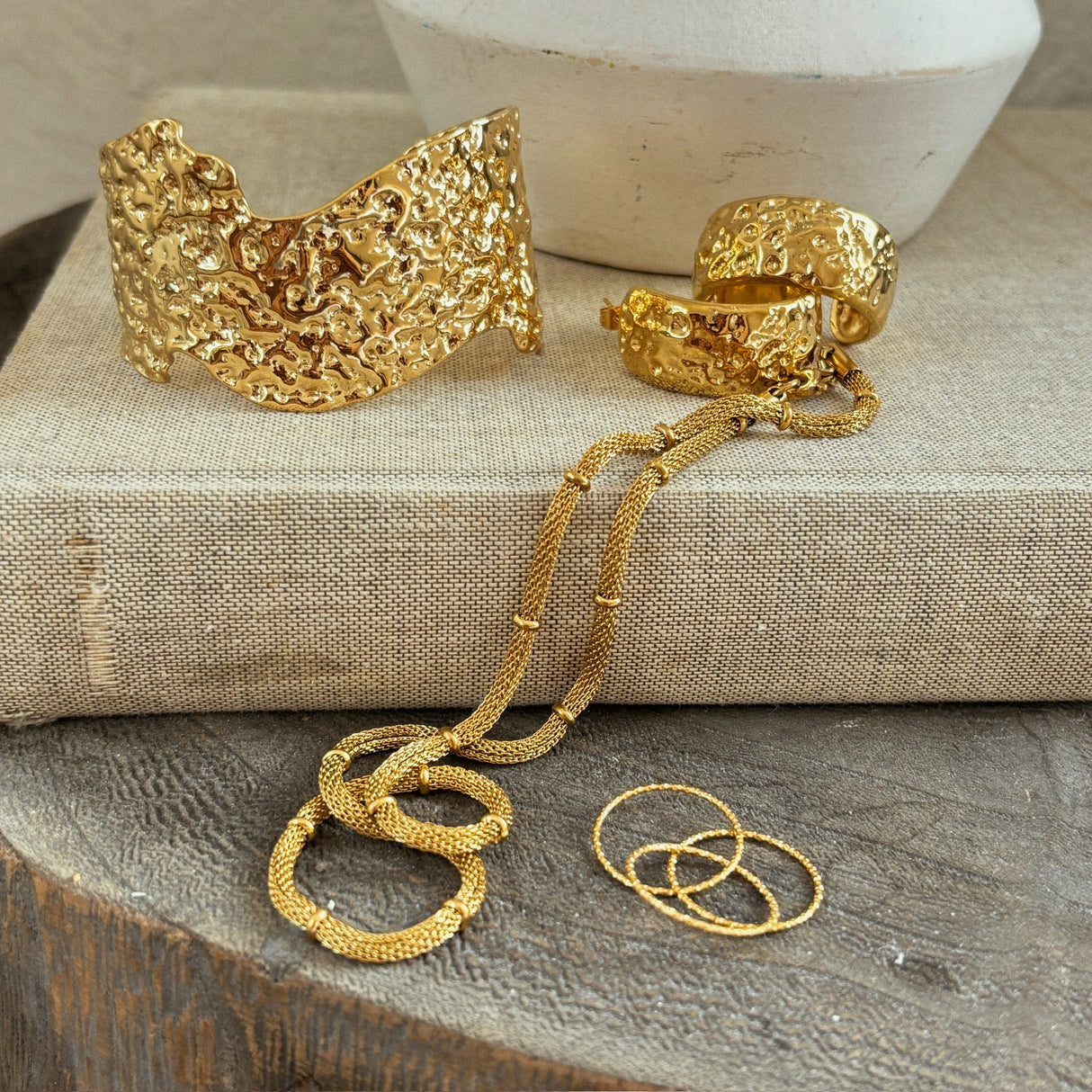 Robbie Hammered Hoop Earring - HoneyBug 