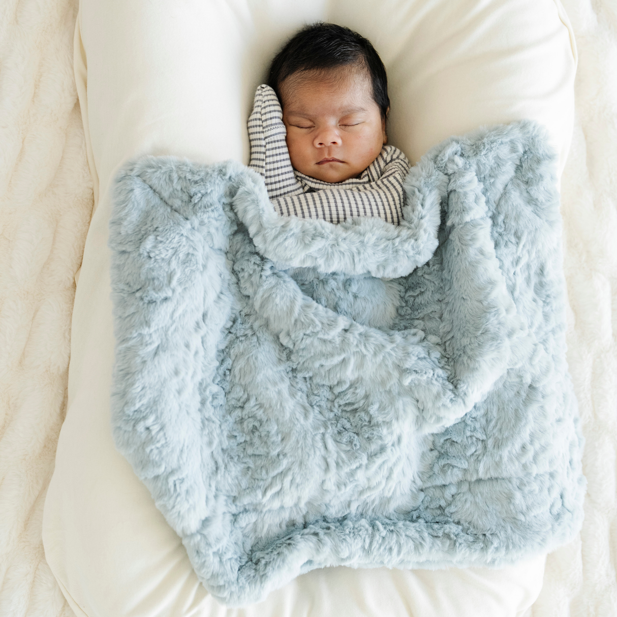 DREAM MINI BLANKETS